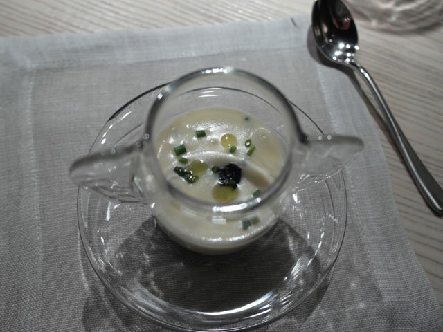 Le Calandre, cappuccino di seppie al nero