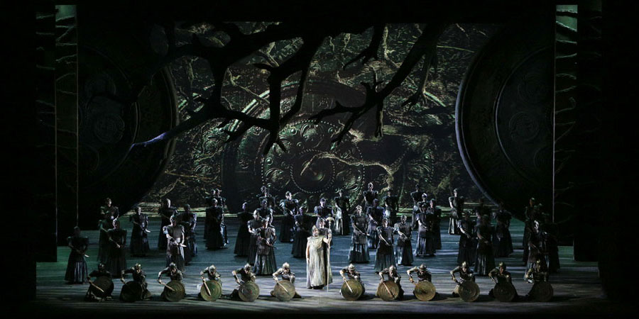 La Norma al Teatro Verdi